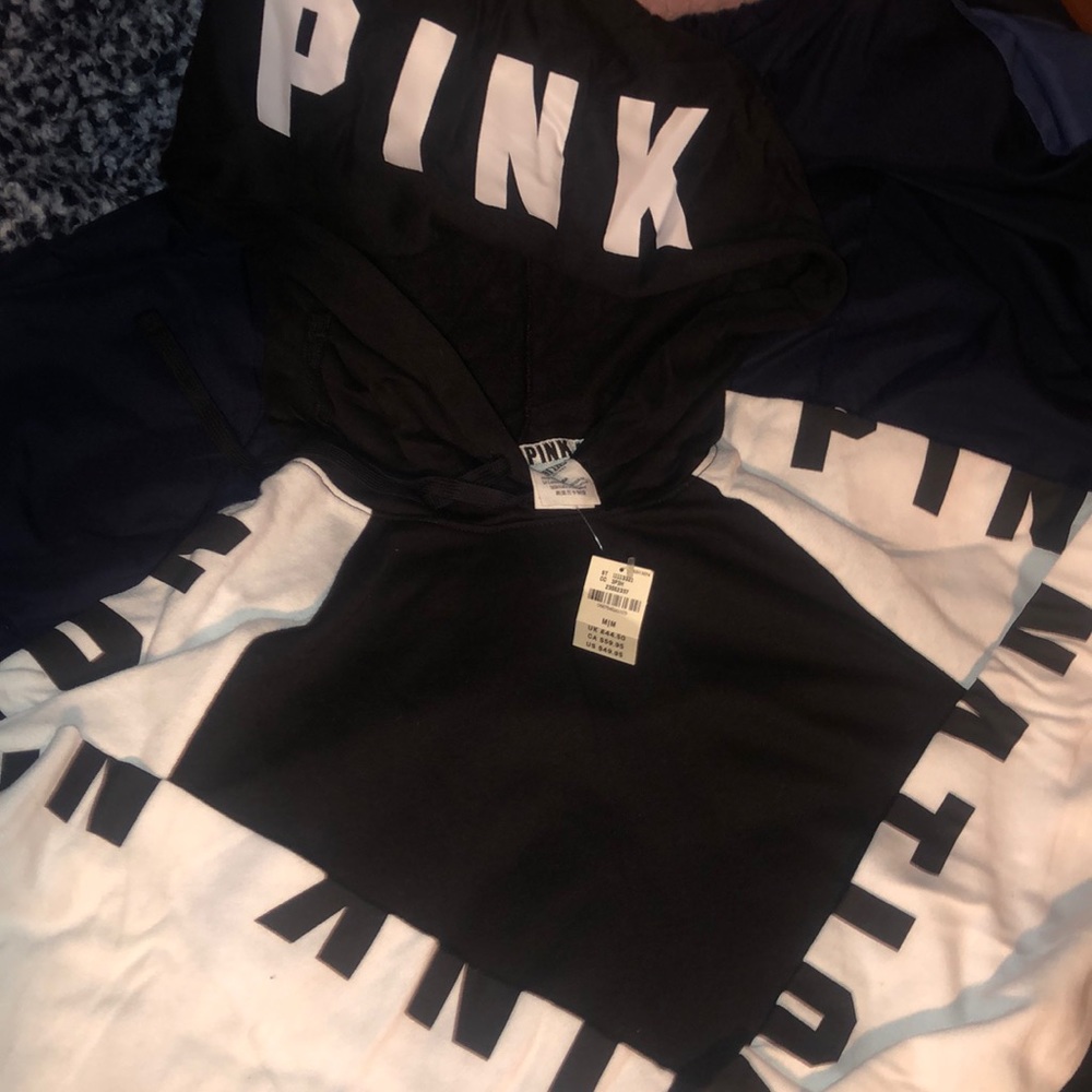 Brand new pink hoodie cropped!